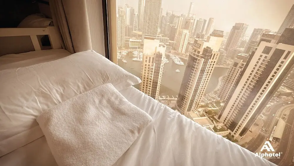 Дубай: Alphatel Beach Hostel JBR