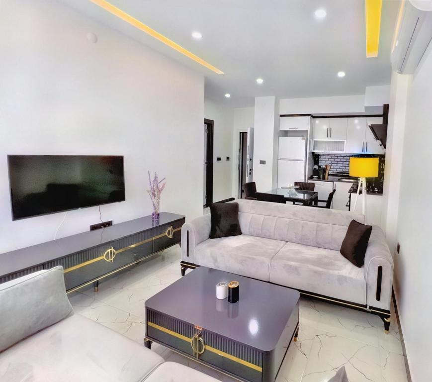 Аланья: Cozy Apartment With Shared Pool in Alanya