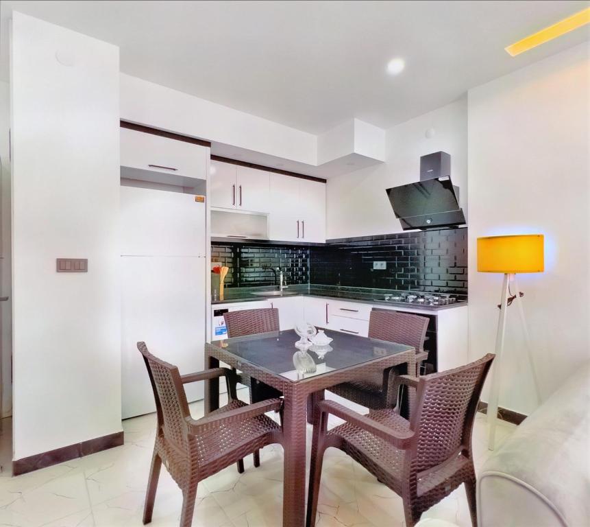 Аланья: Cozy Apartment With Shared Pool in Alanya