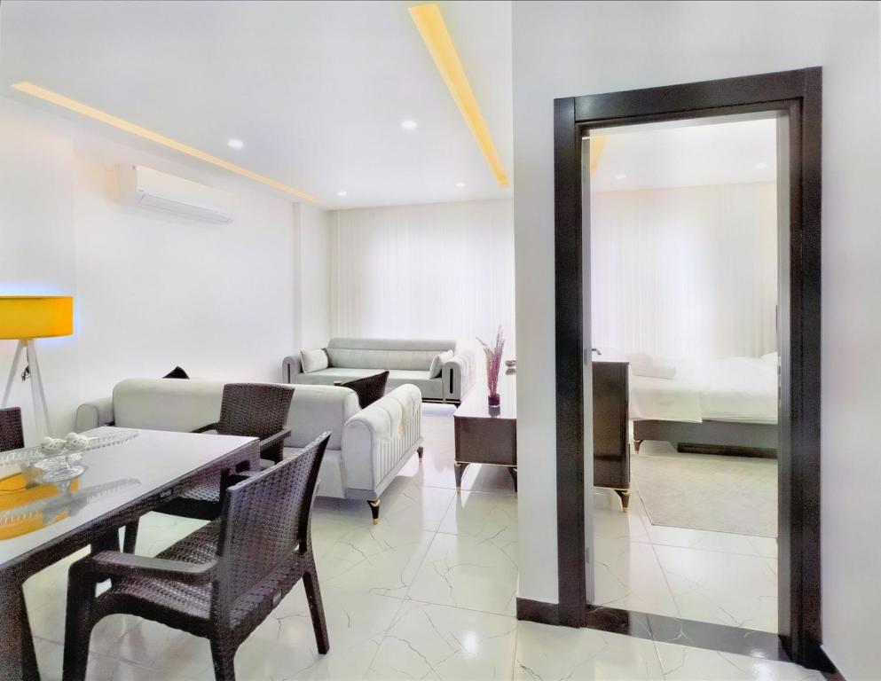 Аланья: Cozy Apartment With Shared Pool in Alanya