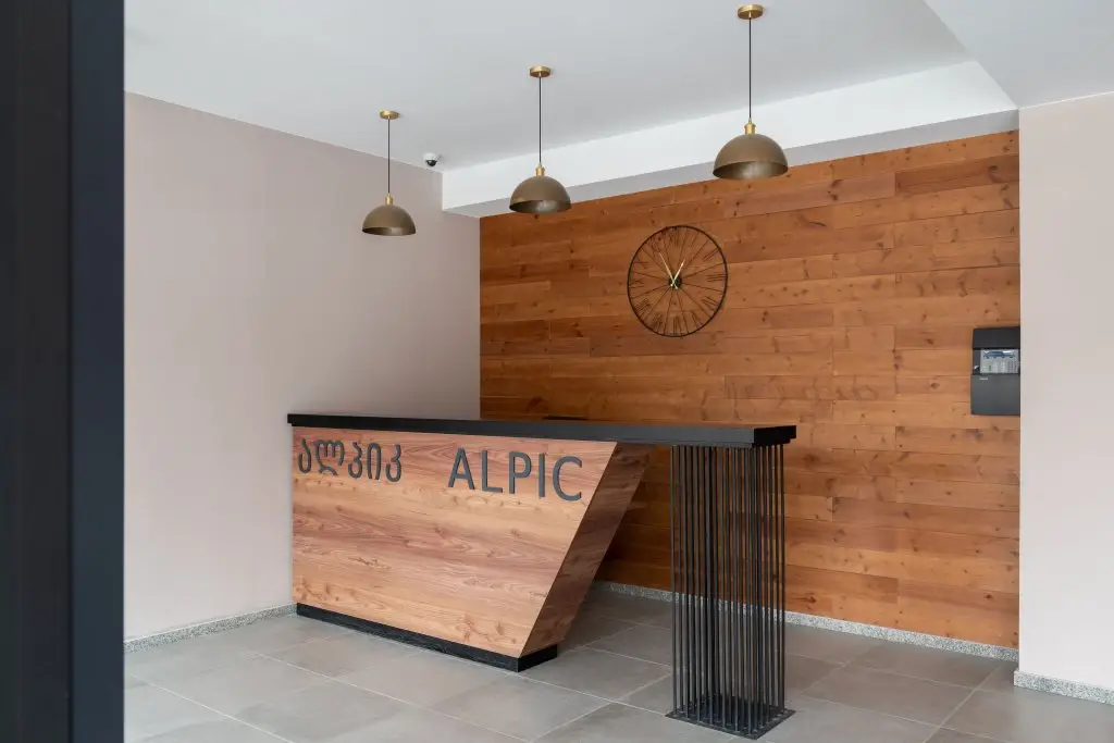Гудаури: Апарт-отель Gudauri Ski Resort - Alpic Apartments