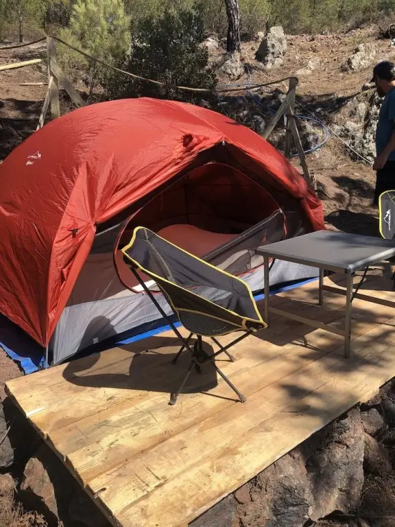 Айвалык: Kratos Glamping