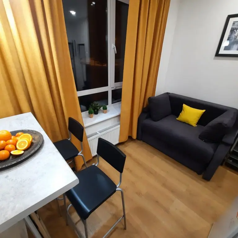 Новосибирск: Жилое помещение Кошурникова 23/1