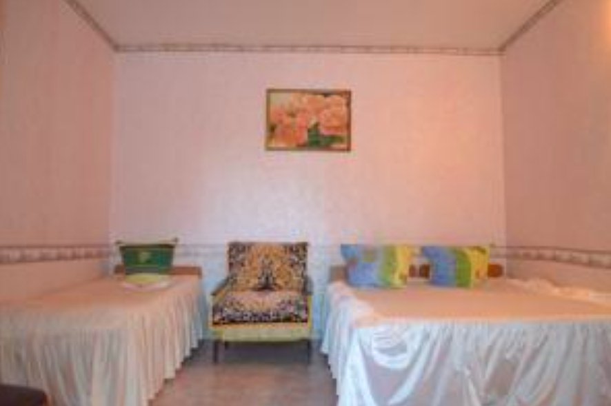 Судак: Guest House Artemiy