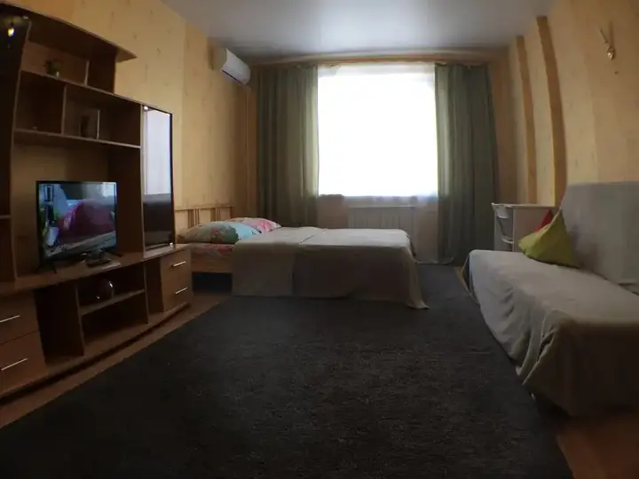 Нижний Новгород: Apartments on Krasnozdnaya 9