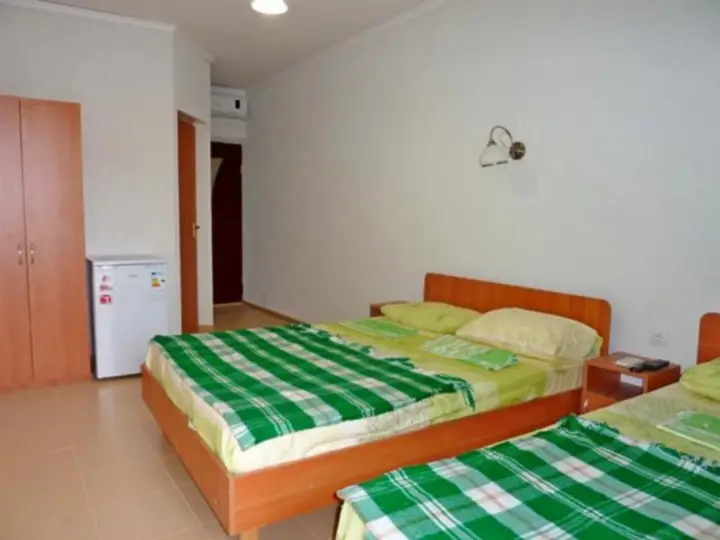 Заозерное: Odesskaya Gavan Guest House