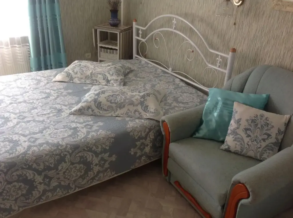 Алушта: Guest House Kiparis