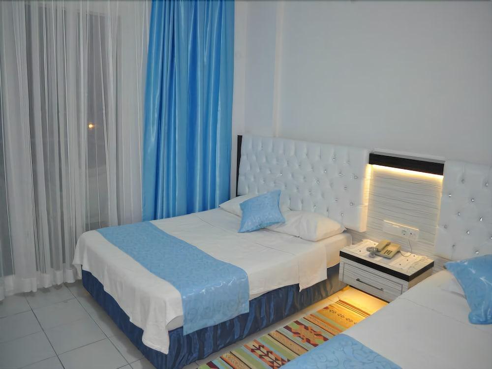 Каш: Hotel Koza
