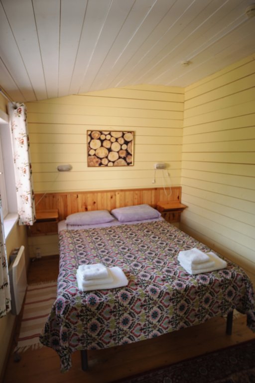Никольский Торжок: Turisticheskaya baza Laituri