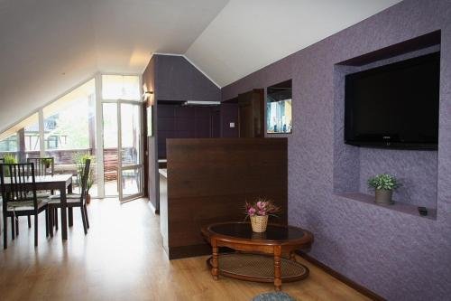 Витязево: Guest House Liza