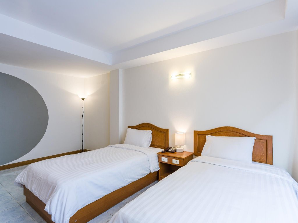 Паттайя: PJ Inn Pattaya