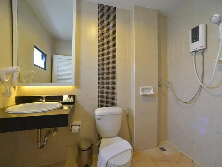 Кату: Sino Maison Hotel