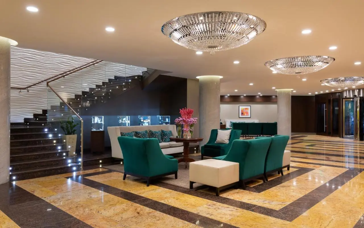 Тюмень: DoubleTree by Hilton Tyumen