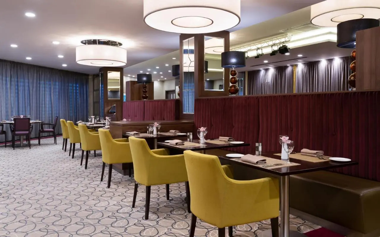 Тюмень: DoubleTree by Hilton Tyumen