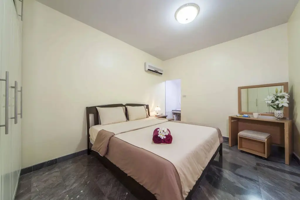 Паттайя: Baan Chokdee - 5 Bed - Private Pool