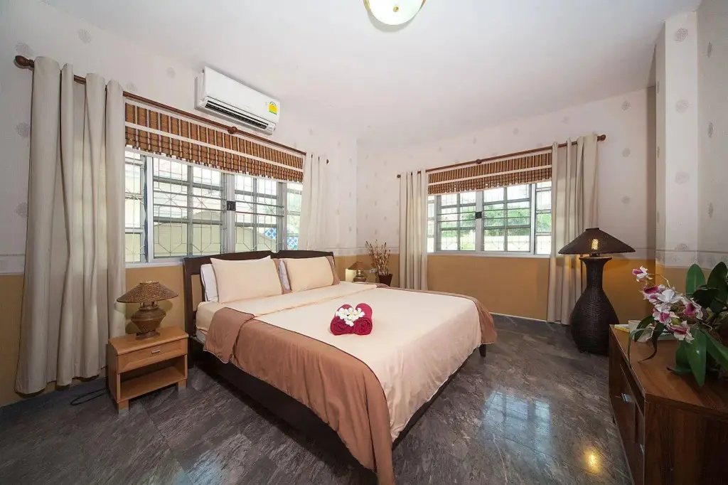 Паттайя: Baan Chokdee - 5 Bed - Private Pool