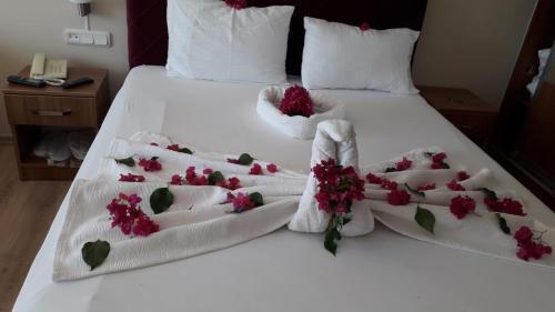 Кёйджегиз: Özay Otel