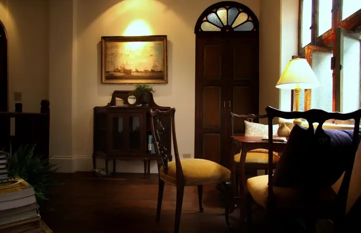 Бангкок: The Bhuthorn Bed and Breakfast