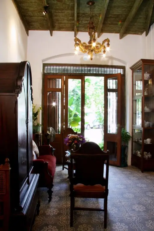Бангкок: The Bhuthorn Bed and Breakfast