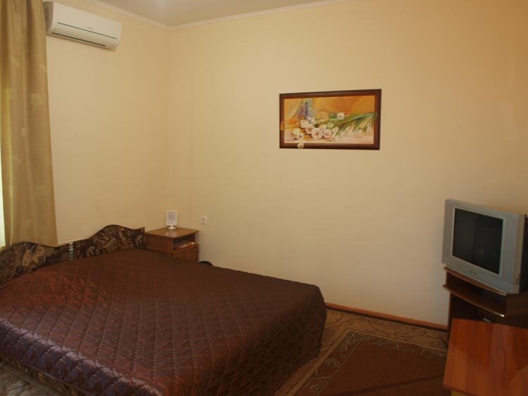 Краснодар: Motel' 3 v 1