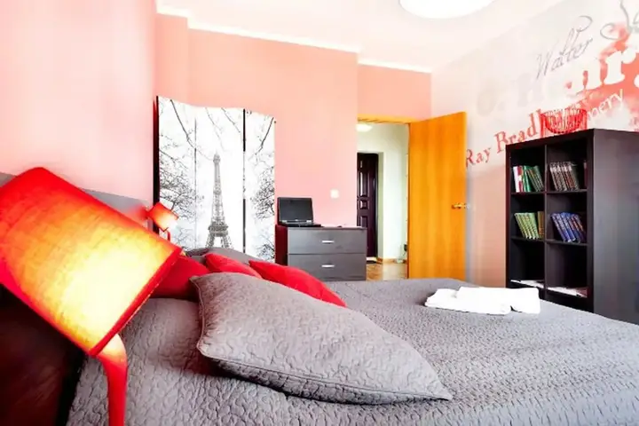 Екатеринбург: Apartment Etazhydaily Mashinistov