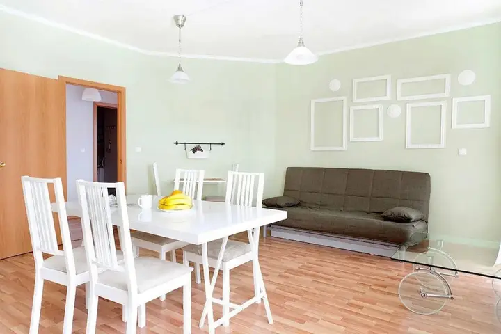 Екатеринбург: Apartment Etazhydaily Mashinistov