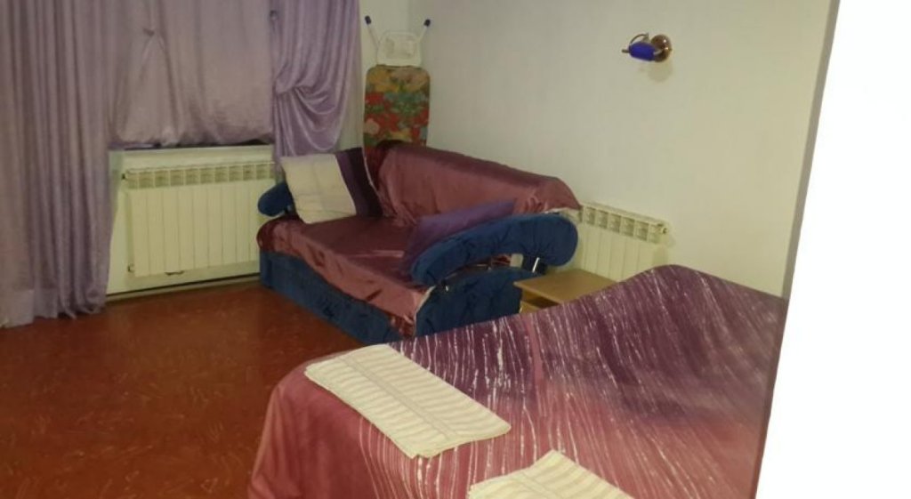 Севастополь: Guest House On Furmanova 29