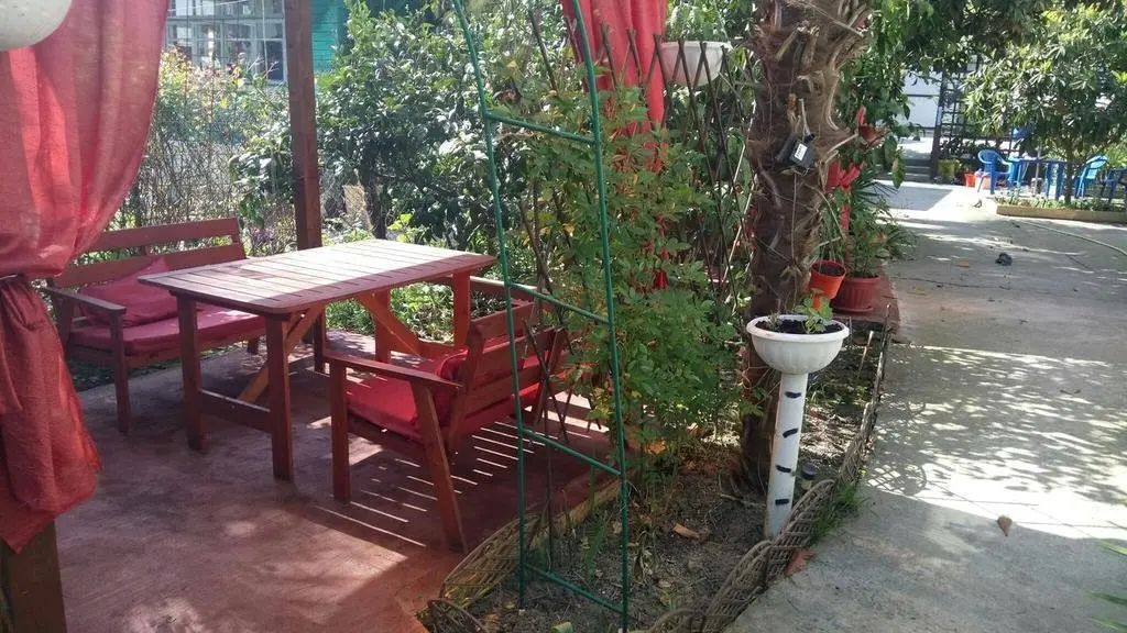 Сочи: Letniye Domiki Vacation Home