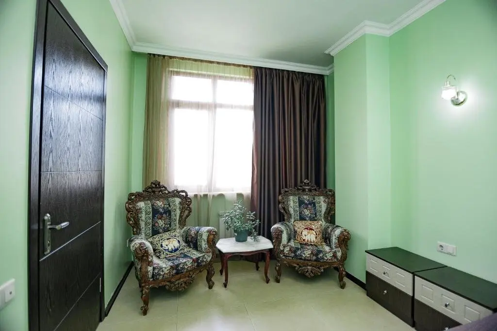 Батуми: Apartment on Javakhishvili