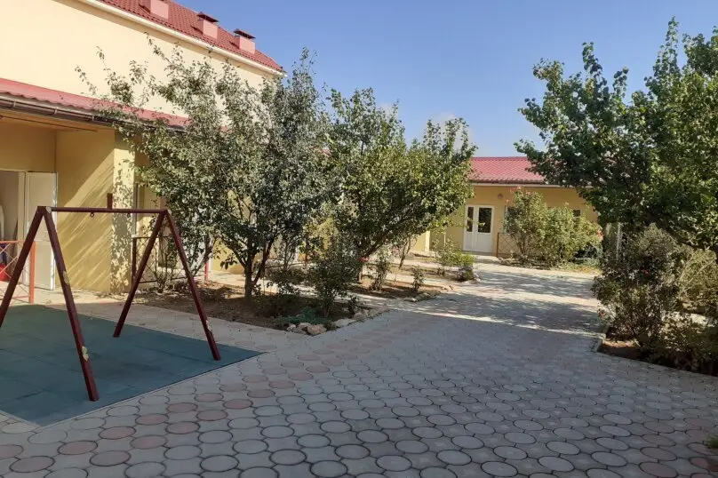 Евпатория: Guest house zhemchuzhina