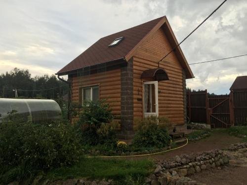 Ольховка: Holiday home Priozerie