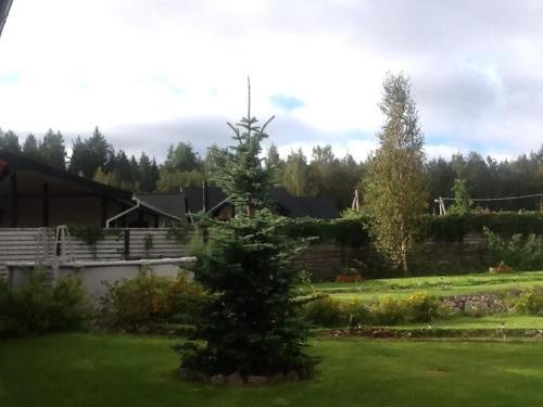 Ольховка: Holiday home Priozerie
