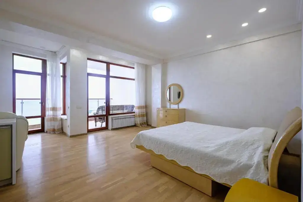 Ялта: Lotos Apartments