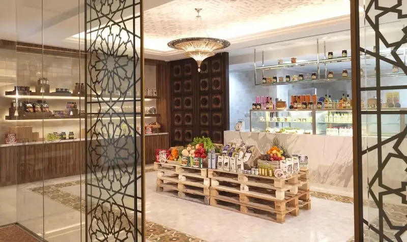 Абу-Даби: Bab Al Qasr Beach Resort By Millennium
