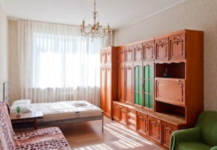 Екатеринбург: Apartment ALLiS-HALL on Lenina 48