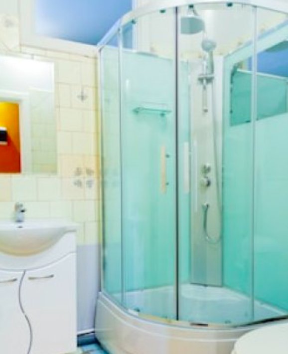 Екатеринбург: Apartment ALLiS-HALL on Lenina 48