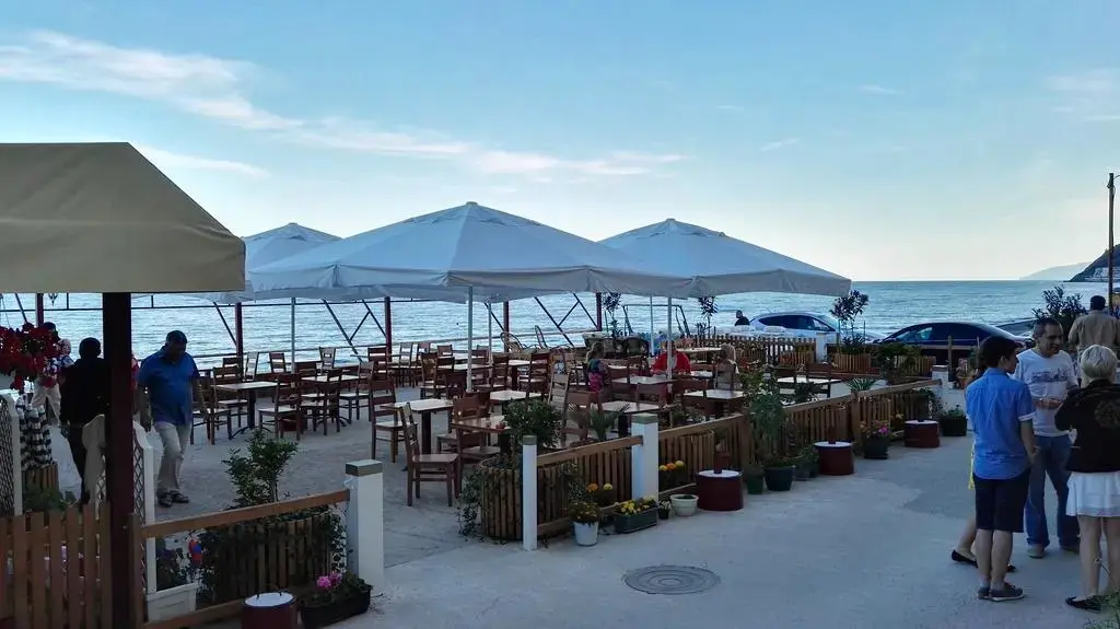 Рыбачье: OAI Beach Resort