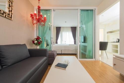 Тхаланг: Bhukitta Airport Condominium