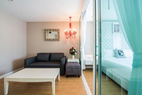 Тхаланг: Bhukitta Airport Condominium