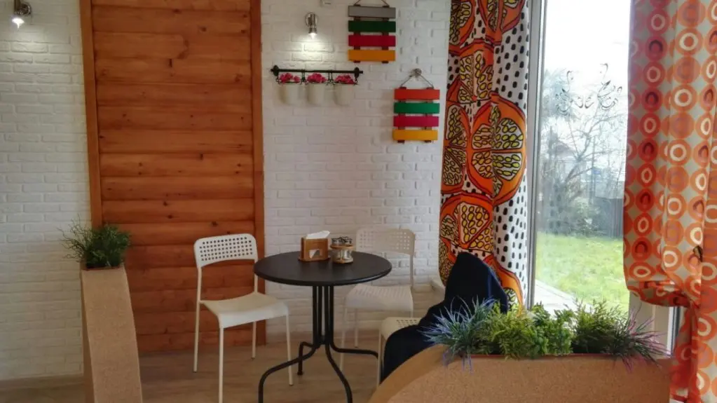 Магри: Apelsin Guest House