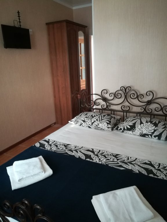 Магри: Apelsin Guest House