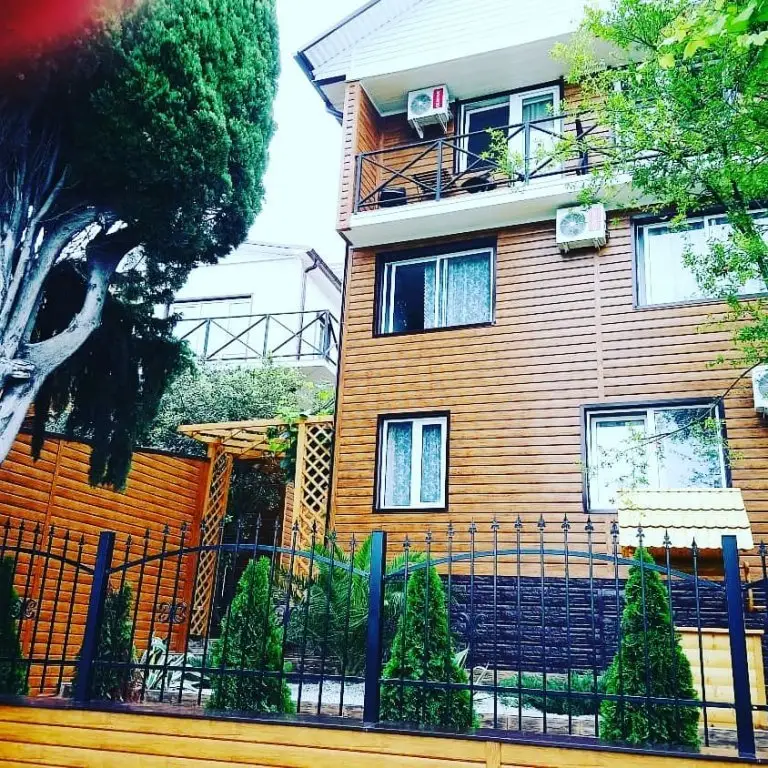Apelsin Guest House — фото 1
