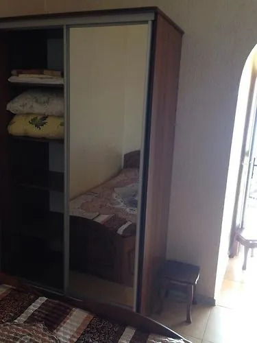 Красная Поляна: Guesthouse on Vzlyotnaya 14
