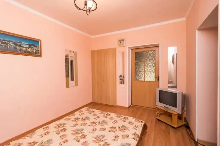 Фрунзе: Alexandria Guest House