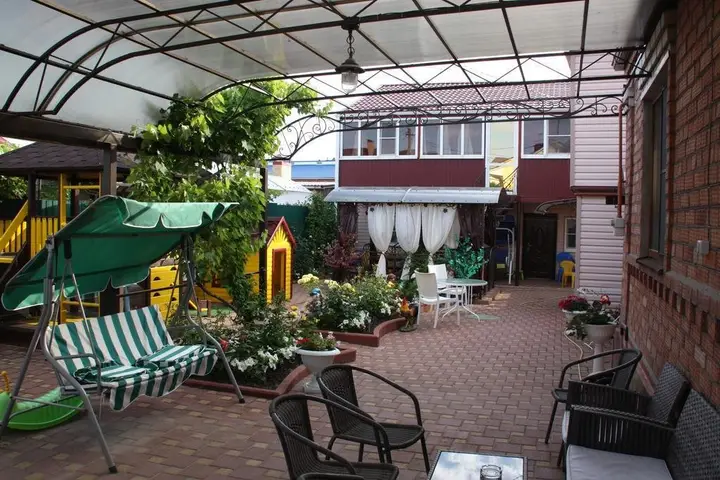 Ейск: Viktoria Guest House