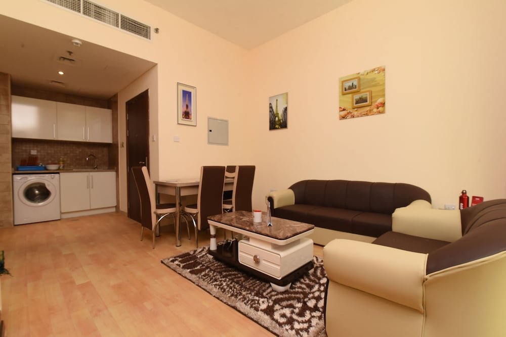 Дубай: Oyo 237 Home Capitol Tower Internet City