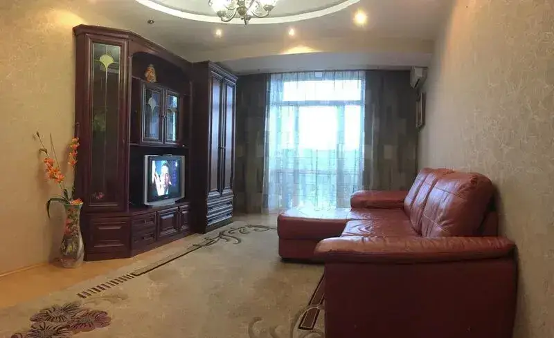 Апартаменты на ул. Родионова, д. 199 — фото 1