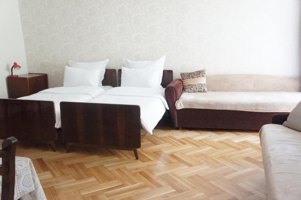 Тбилиси: Apartment Dadiani 26