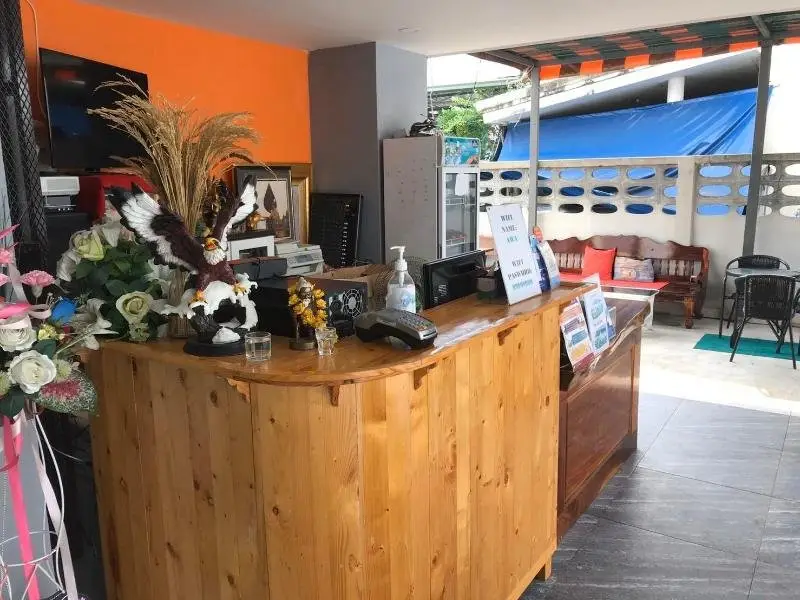 Бангкок: Oyo 127 D Well Residence Hotel