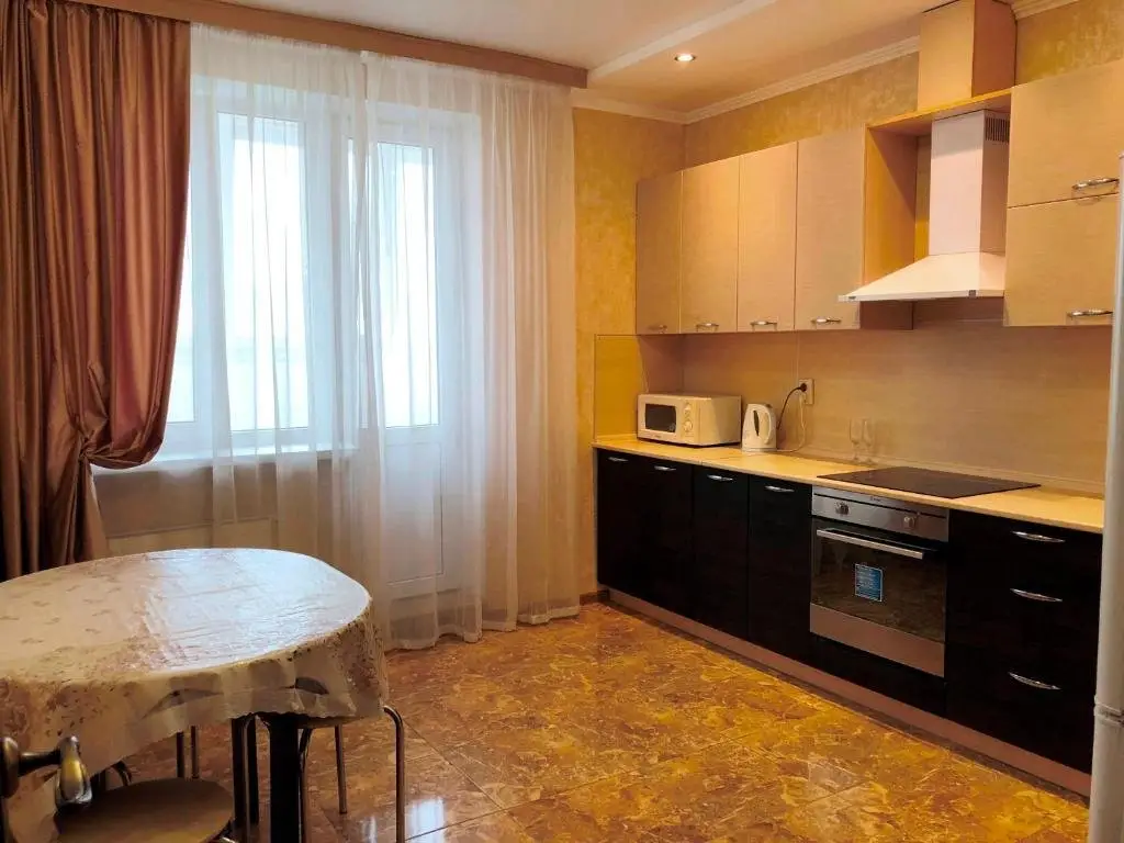 Краснодар: Apartment on Avtolyubiteley 52/1